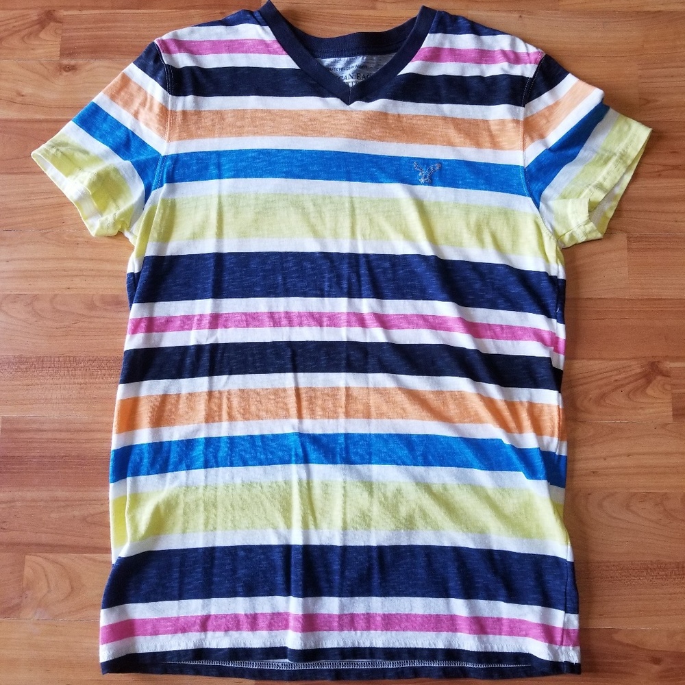 Mens American Eagle V Neck T-Shirt